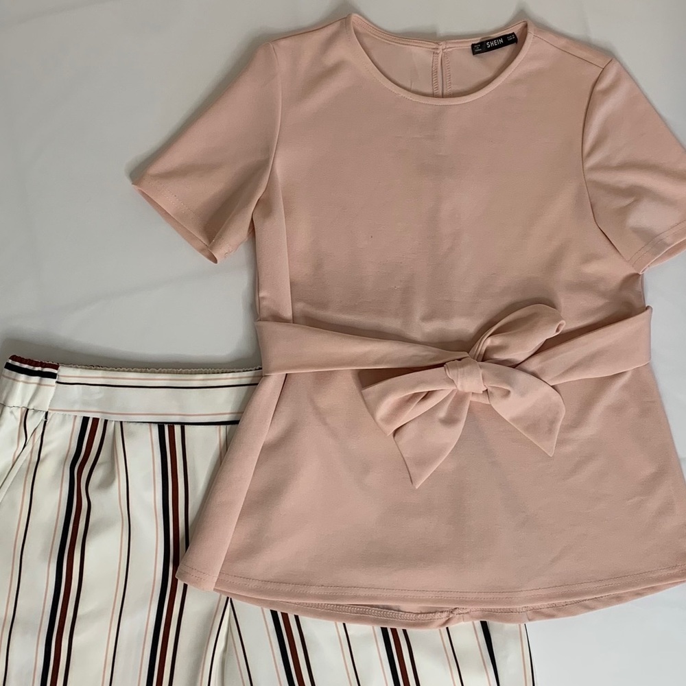 Baby Pink tie front TShirt - Picture 3 of 4